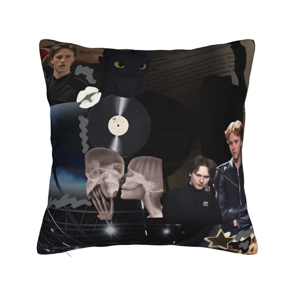 Ilia Malinin Quad God Pillow Case Vintage Pillow Cover Square Pillowcases For Wedding Party Home Decor