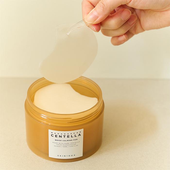 Skin1004 Madagascar Centella Quick Calming Pad – Soothing & Moisturising Toner Pads with Centella Asiatica Extract, Vegan, Korean