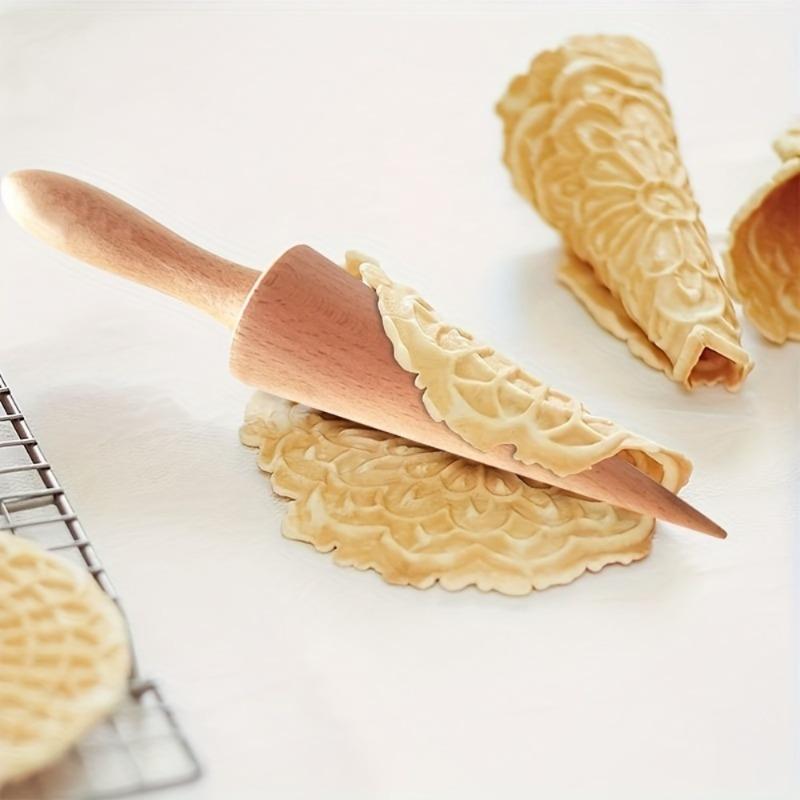 1pc Wooden ice cream cone mold DIY kitchen tool for waffle cake cone croissant making kitchen tool gadgets