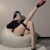 Contrasting red-edged stockings for women, sexy over-the-knee high socks, fun red-edged black silk transparent color matching thigh socks