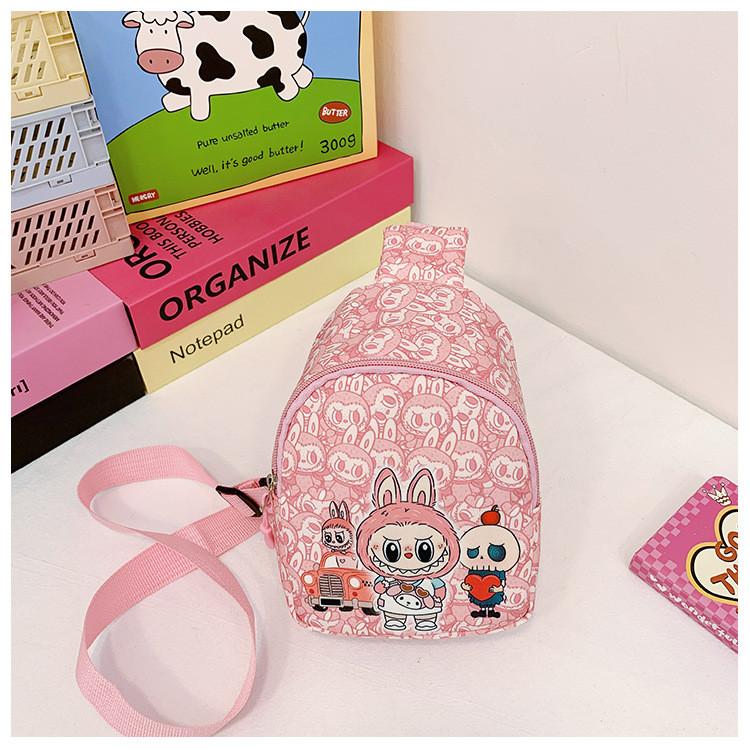 

Labubu Cartoon Kids Chest Bag For Girls And Boys Lightweight Polyester Daily Use рожевий