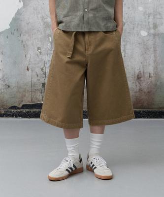 AGOD Belted Incision Cotton Bermuda Pants [Beige]