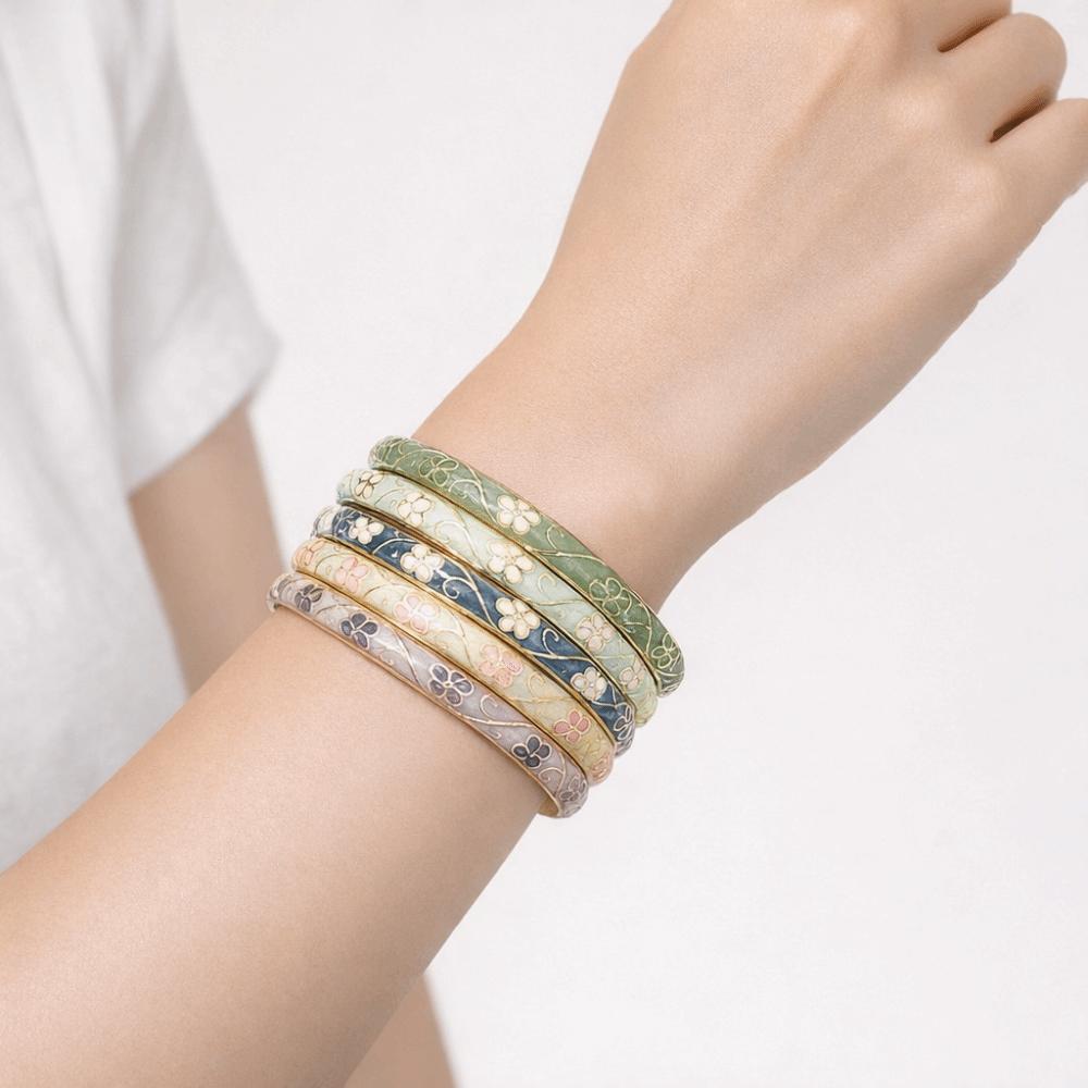 Handicraft Colorful Vintage Cloisonne Bangle Enamel Traditional Flower Bangle Classic Open Cuff Women's Hand Bracelet Girls