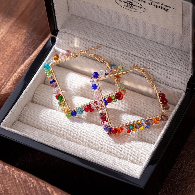 Серьги Нишевый Дизайн Чувство Высококлассные Серьги Квадратный Цветной Кристалл Спиральные Серьги Модные Серьги