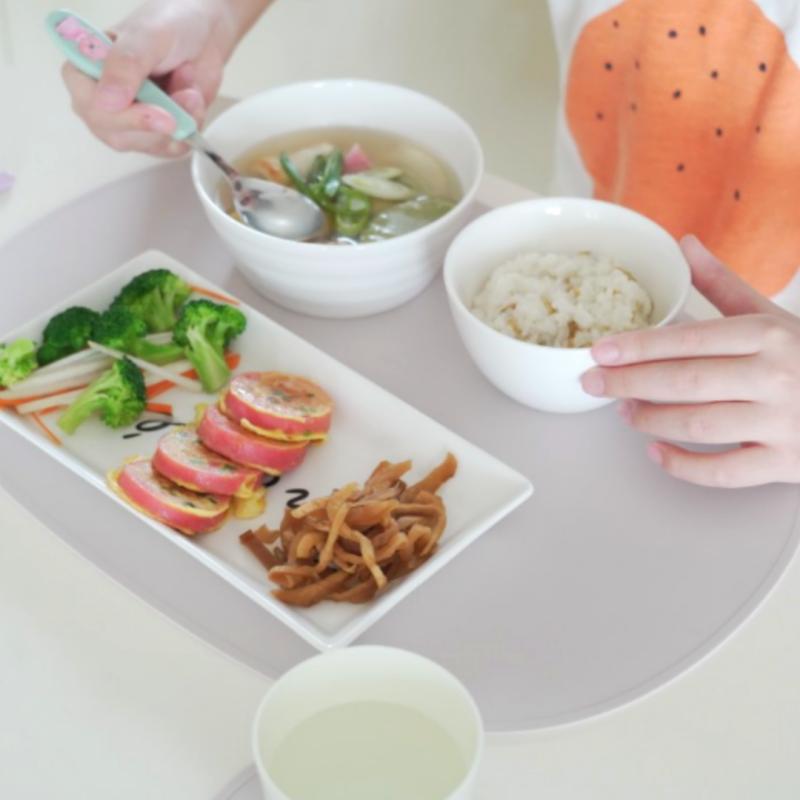 Platinum Silicone Dining Table Mat Original dark green