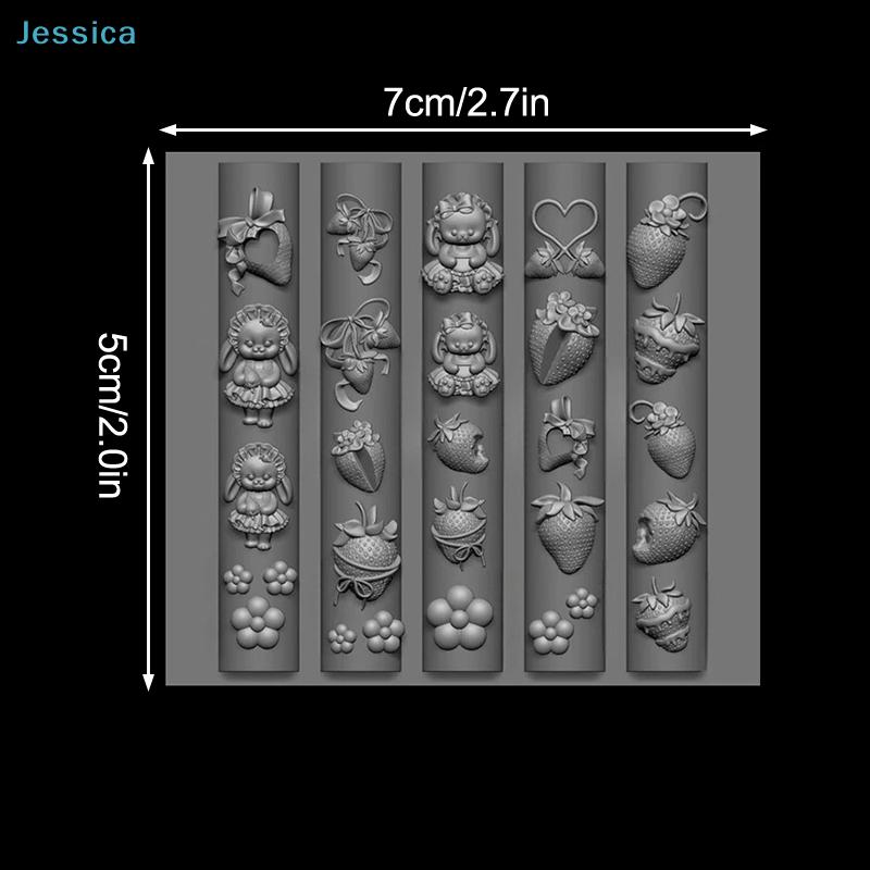 Silikonové formičky na 3D nehtové umění - Formičky na přívěsky chobotnice/jahody/panenky pro designy manikúry z pryskyřice/gelového laku