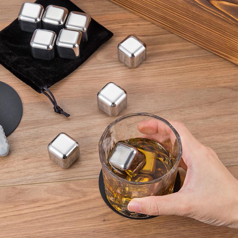 Manufacturer's Bestseller Premium Bar Accessories Whiskey Glass Set 2 Glasses 8 Stone Wooden Box Granite Ice Stone for Various