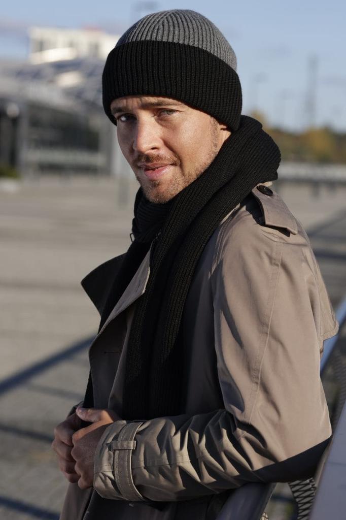 Kamea Leon Men' Set (Hat + Scarf), Black/Gray