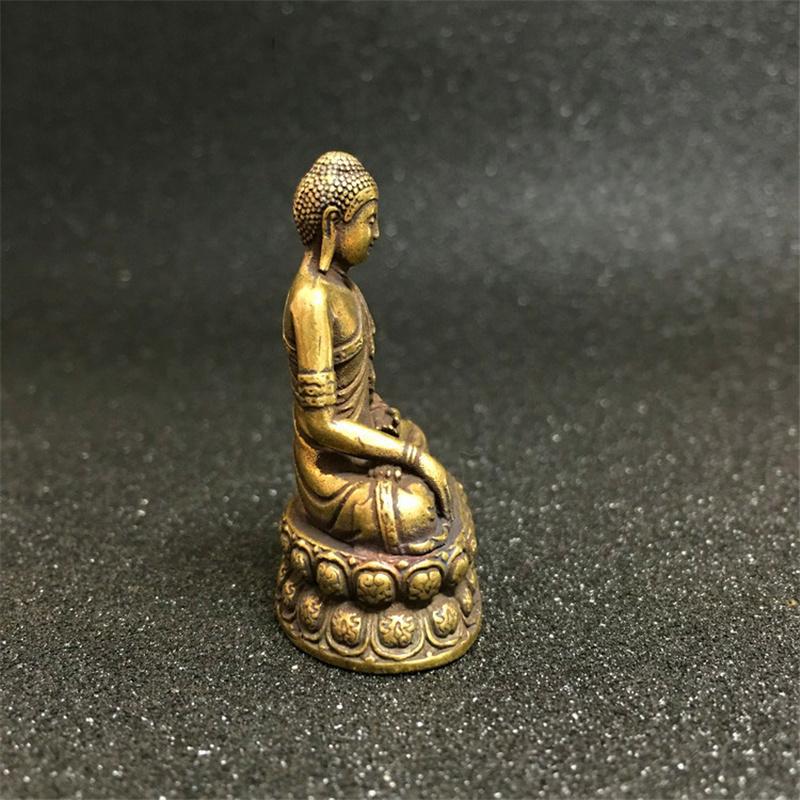 Retro Brass Buddha Sakyamuni Statue Mini Portable Pocket Sitting Buddha Sculpture Home Decor Office Desk Decorations Ornaments