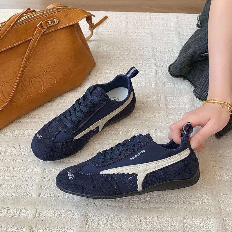 Flat-bottomed Dexun shoes women's shoes 2025 new spring and summer versatile casual sports shoes popular yellow board shoes beige
