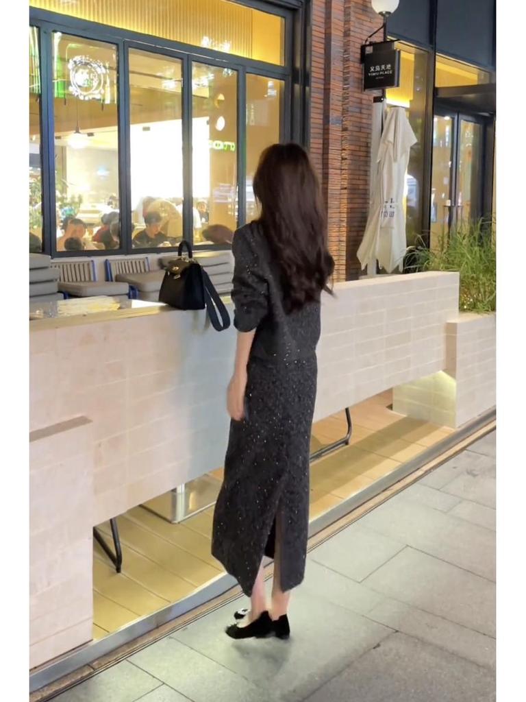 2025 Spring High-End Women's Sparkling Suit Jacket & Slimming Slit Midi Skirt Set