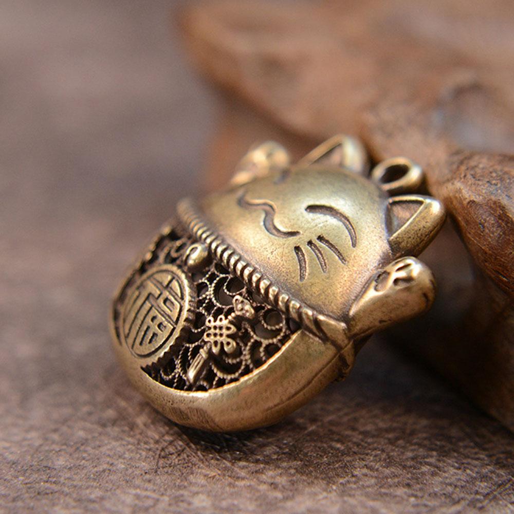 Good Lucky Cat Keychain Charms Brass Cat Feng Shui Zhaocai Wealth DIY Retro Hanging Ornaments