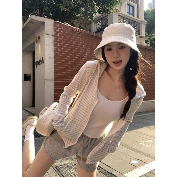 Women s Striped Zip-Up Hooded Cardigan - Long Sleeve, Autumn/Winter 2025 Collection Medium