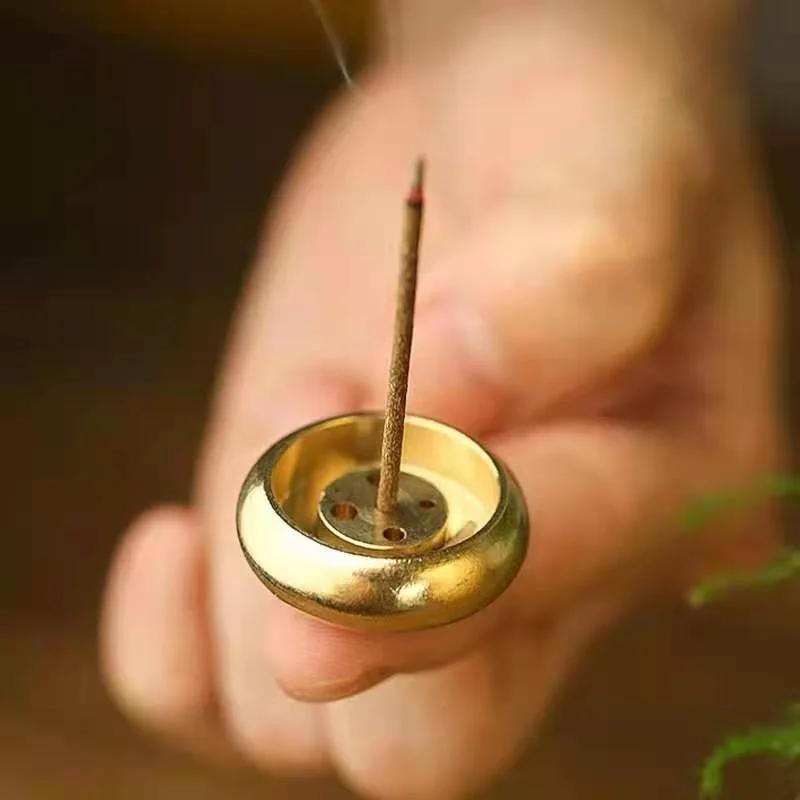 Incense Holder Mini Brass Incense Base for Home Office Teahouse Multi Purpose 5 Holes Shape Creative Sandalwood Incense Burner