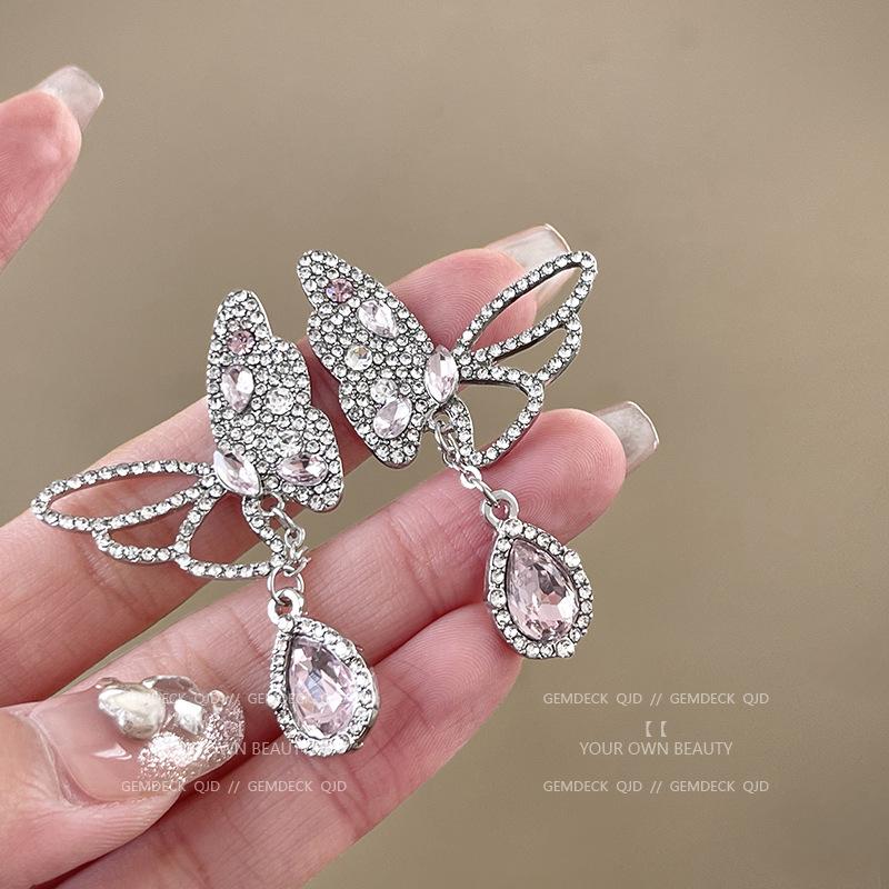 French Retro Zircon Pearl Stud Earrings - Elegant, Versatile Light Luxury Design for Women