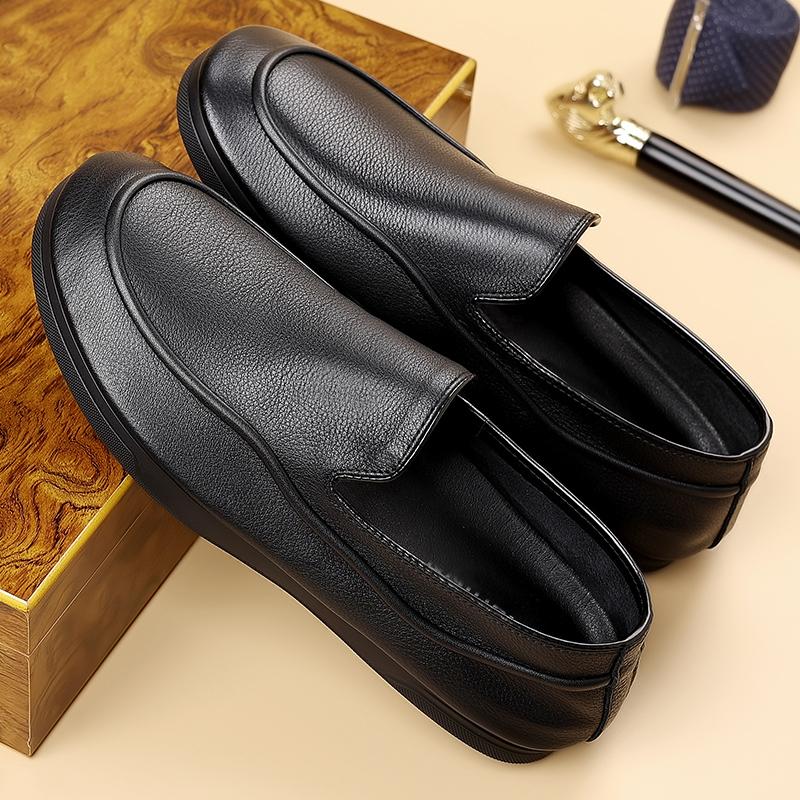 Fashion Genuine Leather Mens Casual Shoes Stylish Trendy  Loafers Moccasins Comfortable Male Driving Flats Simple Casual Slip On Shoes