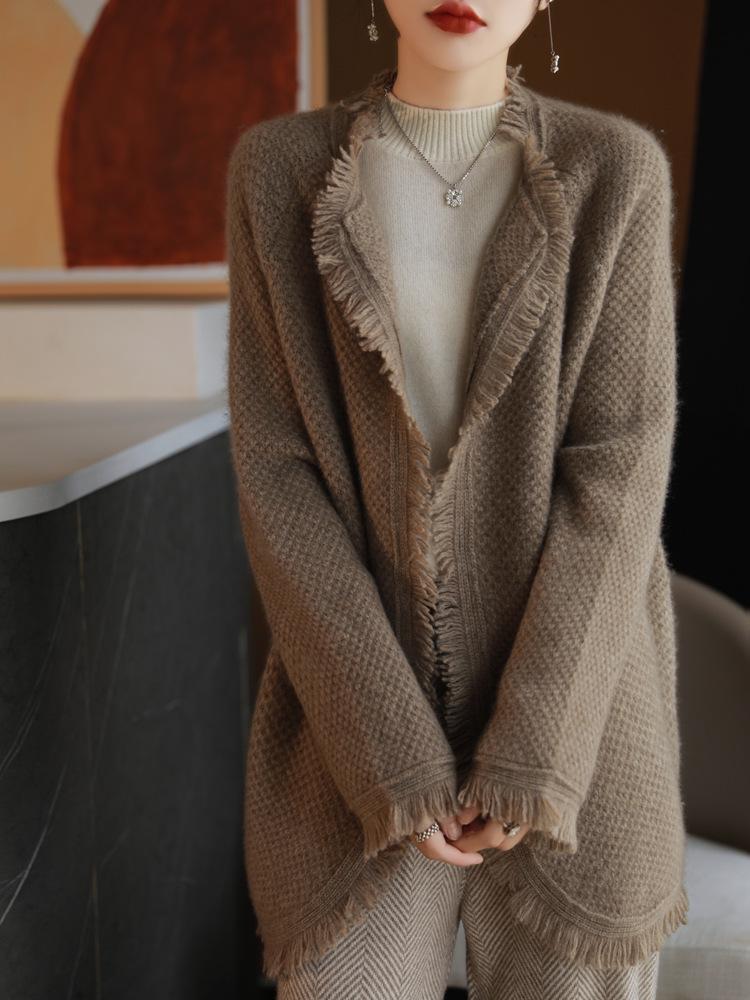 Women's V-neck Long Sleeve Wool Knit Cardigan - Autumn/Winter Tassel Style