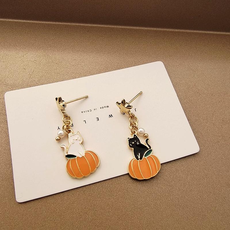 Cute Cat Pumpkin Cartoon Earrings For Women Funny Black White Kitten Fishbone Bowknot Dangle Earring Girls Christmas Party Gifts