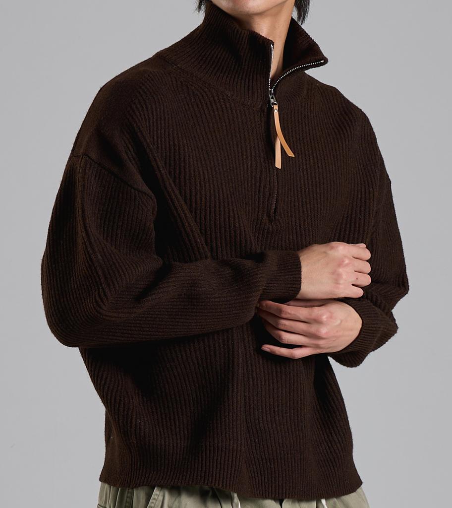 Beoteunseoul Loose Fit Half-Zip High-Neck Knit (Brown)