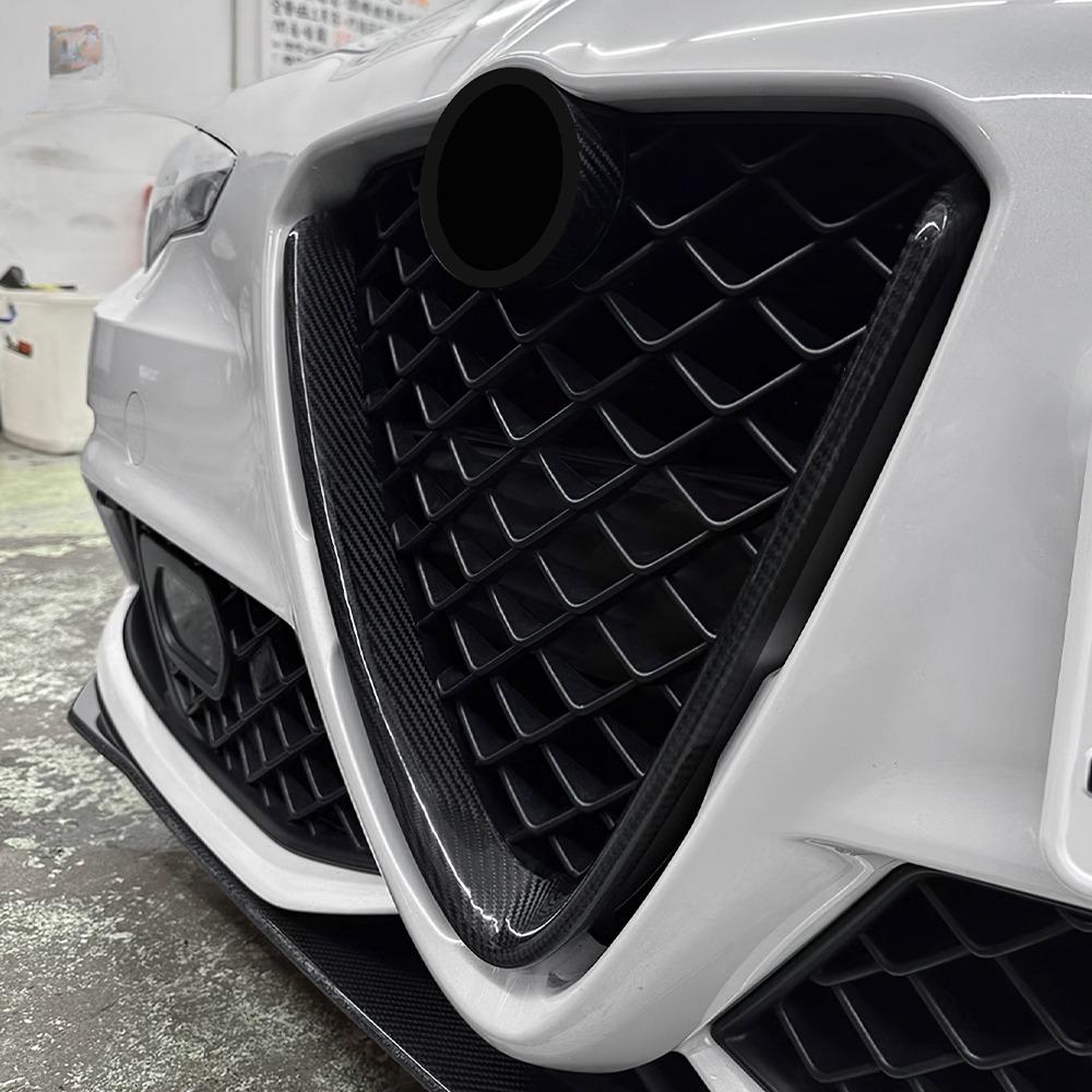 Sostituzione Rivestimento Griglia Anteriore Auto in Fibra di Carbonio Per Alfa Romeo Giulia 2017-2020 Cornice Decorativa Griglia Anteriore Cornice a Forma di V