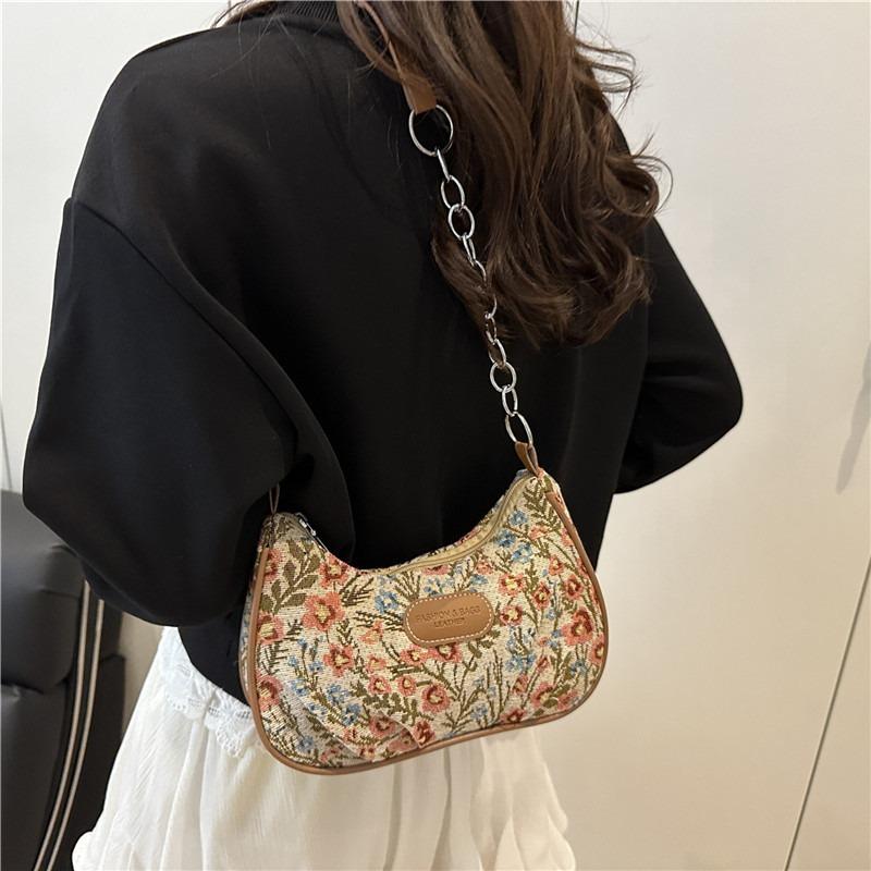 Niche literary and artistic big flower shoulder bag women's new casual underarm bag fashion shoulder bag simple sense women's bag