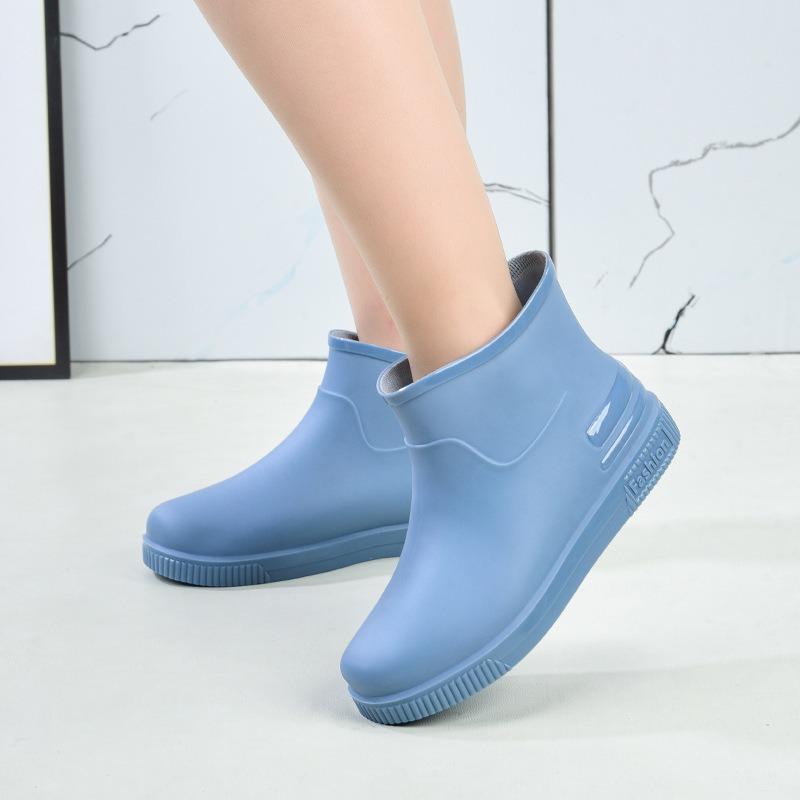 Women's Rain Shoes Low Tube Fashion Water Shoes New Non-slip Rain Boots Durable Kitchen Adult Warm Water Boots Rubber Shoes