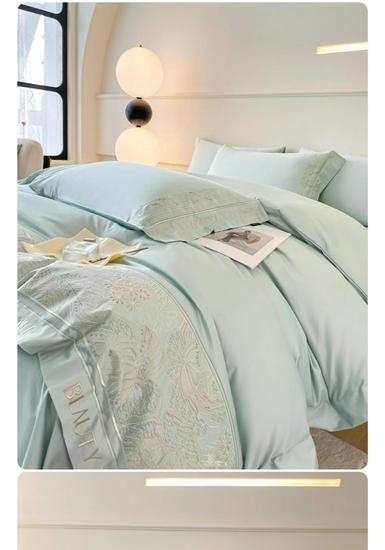 Premium Mother & Baby Four-Piece Set: Grade A Xinjiang Long-Staple Cotton Duvet Cover with High-End Embroidery