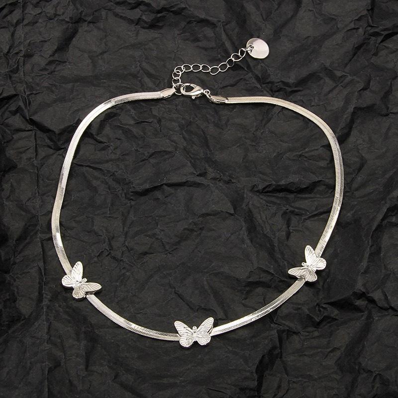 New Fashion Trend Stainless Steel Elegant Delicate Heart Flower Pendant Necklace For Women Jewelry Wedding Party Premium Gifts