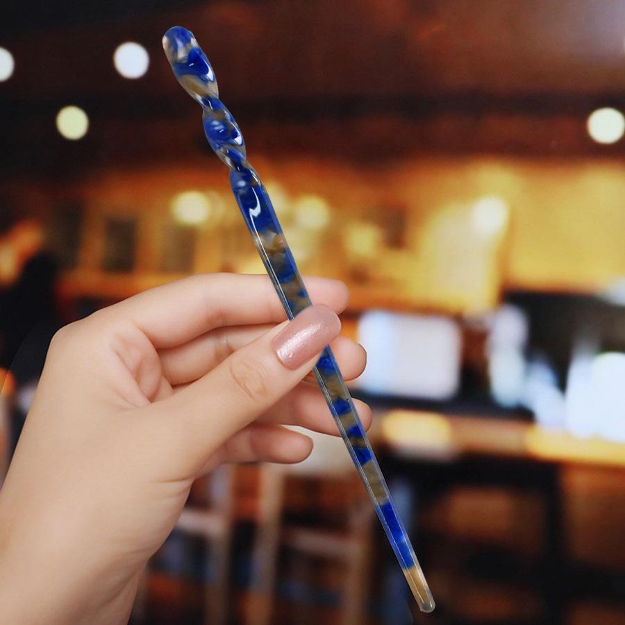 Elegant Twisted Acetate Hairpin: Ancient Style Bun Accessory