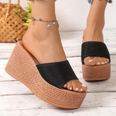 Kadın Terlikleri yeni Yaz Plaj Dolgu Topuk Sandaletler Dış Mekan Moda Platform Terlikler Kadın Kalın Topuklu Terlikler Kadın Seksi Parmak Arası Terlikler