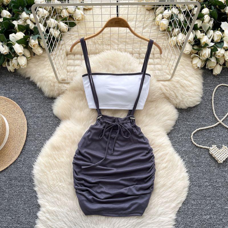 

Комплект гяру Pure Desire Женский дизайнерский с нагрудными подушечками, короткий топ-слинг, облегающее талию платье-мини, сумка Miumiu на бедро Dark gray All yards