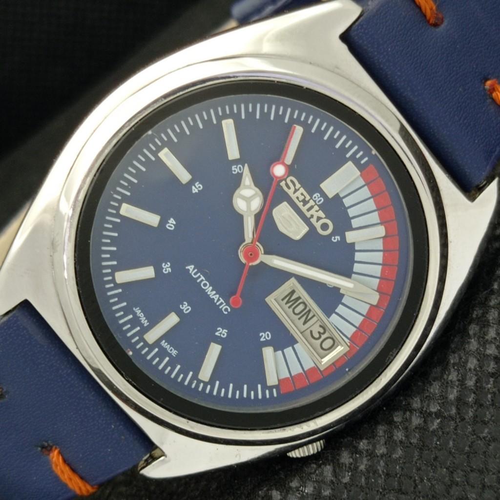 

Б/У ВИНТАЖНЫЕ ЧАСЫ SEIKO 5 АВТОМАТИЧЕСКИЕ 7009A ЯПОНИЯ МУЖСКИЕ D/D СИНИЕ ЧАСЫ 594a-a311615-2 SKU594a-a311615