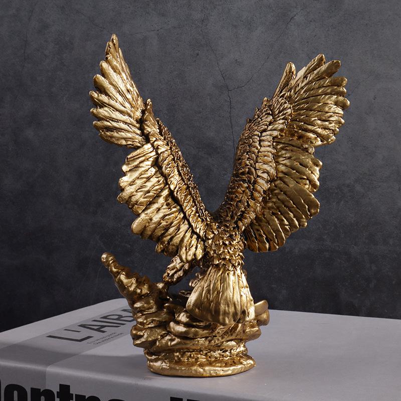 American Style Eagle Statue Resin Golden Eagle Figurines Animal Model Art Ornament Home Office Desktop Decoration Accessories
