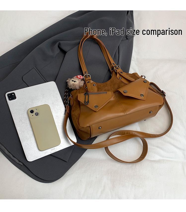 Exquisite Women's Fashion Versatile Shoulder Crossbody Bag - High-End Casual Commuter for Autumn/Winter 2025