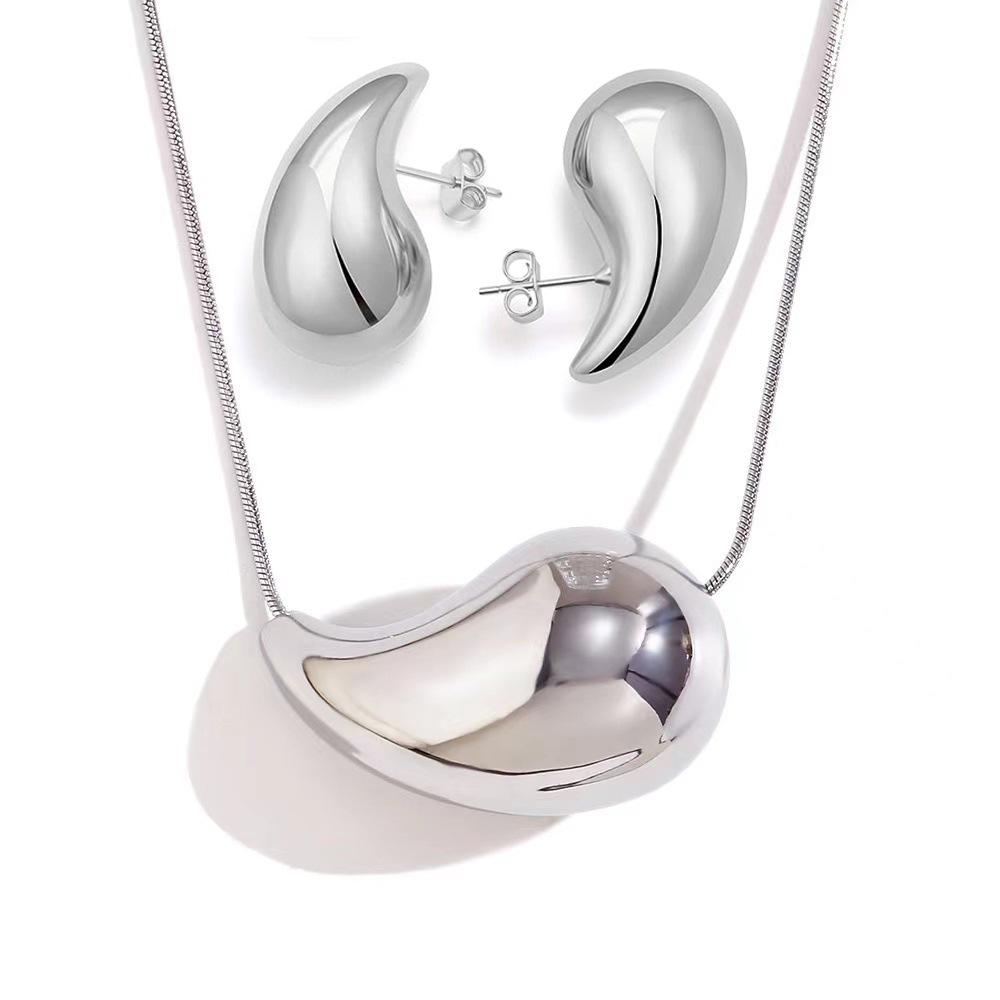 European & American Teardrop Necklace, Earrings, Bracelet, Ring & Snake Bone Chain Jewelry Set