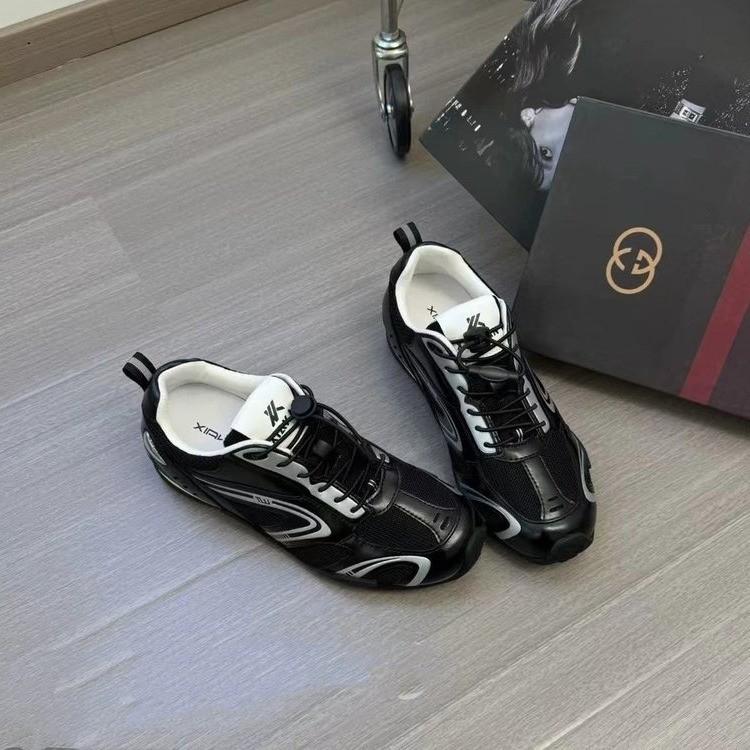 Summer new comfortable and breathable fashion versatile light casual women's shoes soft leather soft sole fashion casual shoes women