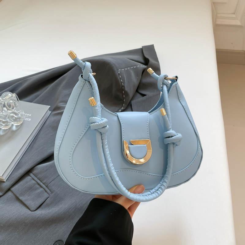 

Модные женские сумки, нишевый дизайн, темперамент, сумка-багет под мышкой, простая и универсальная, высококлассная сумка-седло через плечо на одном плече синий