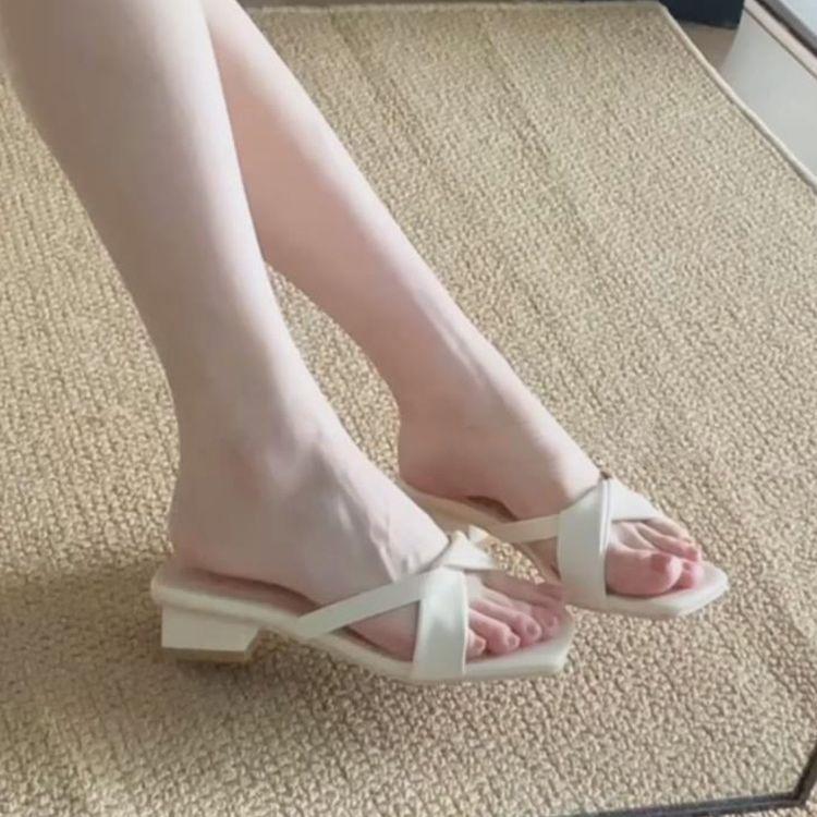 2025 New French Square Head Gentle Apricot Muller Shoes Summer Wear Thick Heel One-word Slippers Versatile Half Slippers