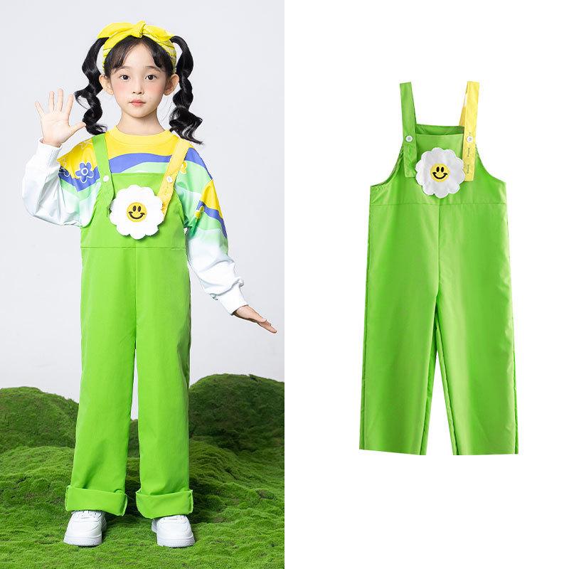 Kostiumy do cheerleadingu dla dzieci Mundurki na zajęcia chóru w przedszkolu Uczniowie na Dzień Niepodległości Kostiumy na Jesienne Igrzyska Kostium do cheerleadingu