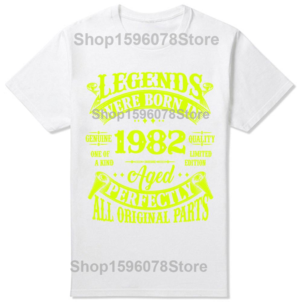 43th Birthday Vintage Legends Born In 1982 43 Years Old T Shirt Cotton Euro Size ONeck Daily Casual Oversized Unisex Tees