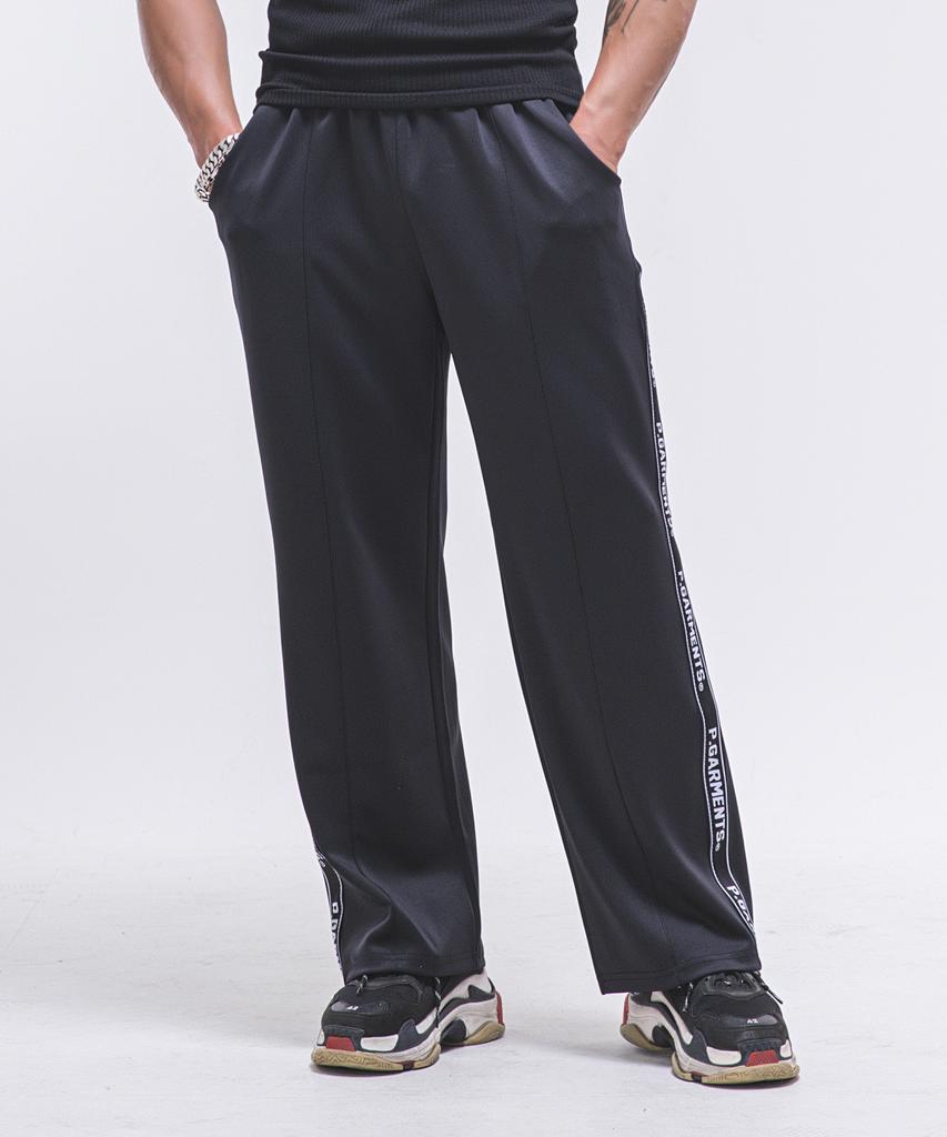 Pijikeolgameoncheu P2454 Lettering Line Jersey Pants [Black]