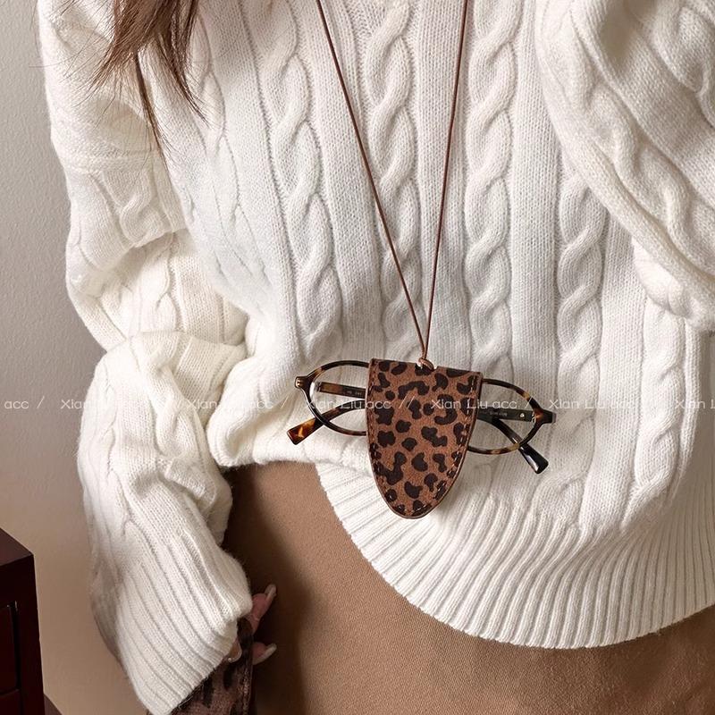 Vintage Style Leopard Print Leather Neck Hanging Sun Glasses Clip On Eyeglasses Chain Storage Necklace Women's Hanging Rope Sweater Chain