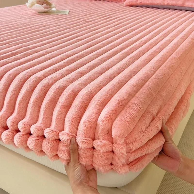 Thicken Bedsheet for Winter Bedcover Fluffy Plush Elastic Mattress Cover Fluffy Fleece Bed Linens Non-slip Mattress Cover