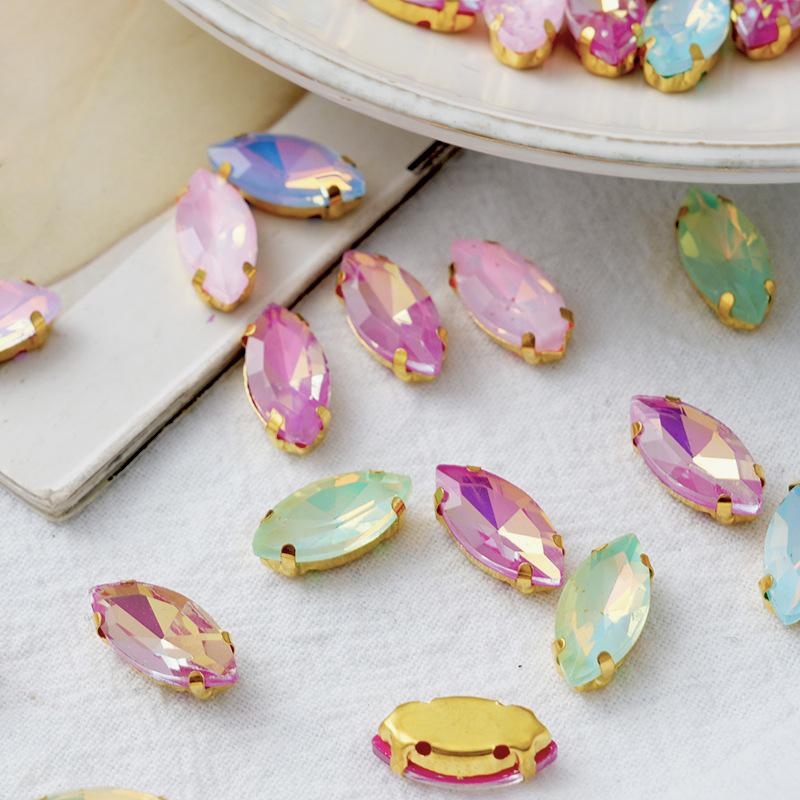 100 Pcs Glass Opal Claw Drill Horse Eye Hand Sewing Drill with Hole Mocha Rhinestone Single Claw DIY Jewelry Accessories Rhinestone Sew On Beads