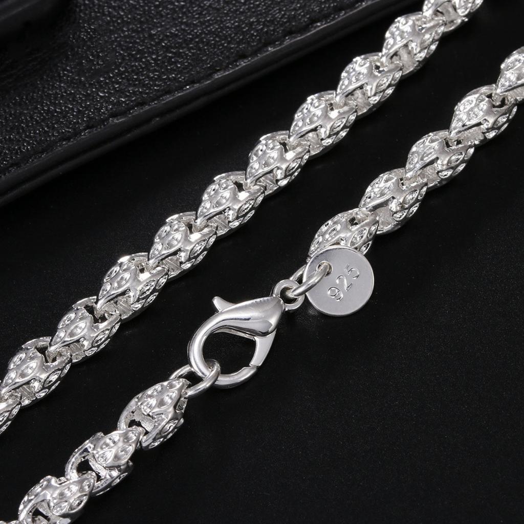 Minimalistische runde Kupfer-Halskette für Männer und Frauen Exquisiter Modeschmuck im japanischen und koreanischen Stil