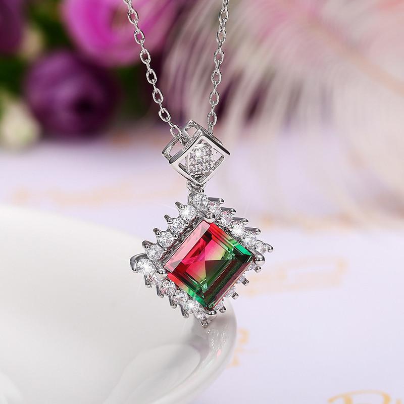 Neue Mode Prinzessin Quadrat Anhänger Halskette für Frauen Hohe Qualität Silber Farbe Halsketten Bunte Engagement Schmuck Neue