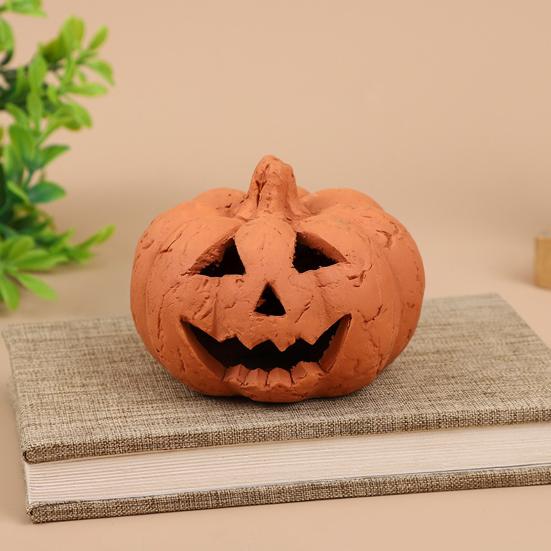 Handcrafted Pumpkin Statue Hand-Carved Resin Pumpkin Figurine Halloween Tabletop Ornament for Home Party Decor