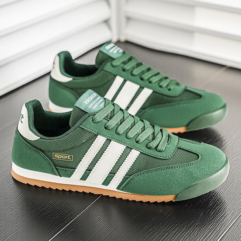 Men Retro Classic Color Matching Comfortable Thin Sole Casual Sports Sneakers