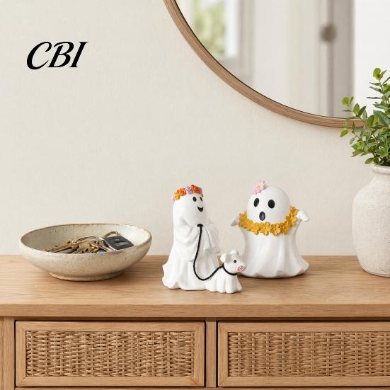 Farmhouse Halloween Decoration Ghost Figurine, Spooky Resin Statue, Classic Living Room Decor for Indoor Outdoor Tabletop Decor, Durable Retro