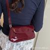 Fashion Patent Leather Underarm Small Bag Women's 2025 New Fashion Niche Baguette Bag Texture Commuter Shoulder Messenger Bag